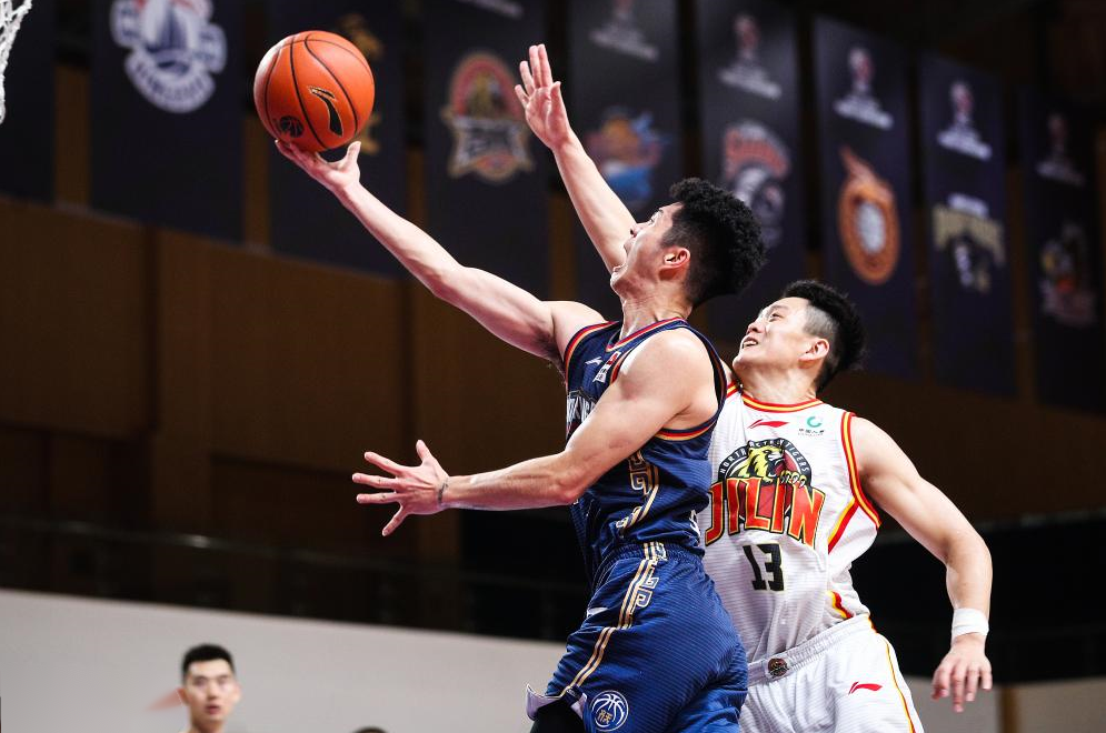 CBA战果：吉林91-79同曦，双姜后场发威;青岛100-93四川逆转取胜