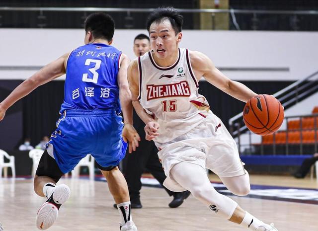 CBA回顾：浙江104-81大胜天津豪取5连胜，余嘉豪砍下23+12